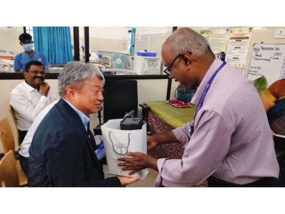 dialysis-machine-donation4